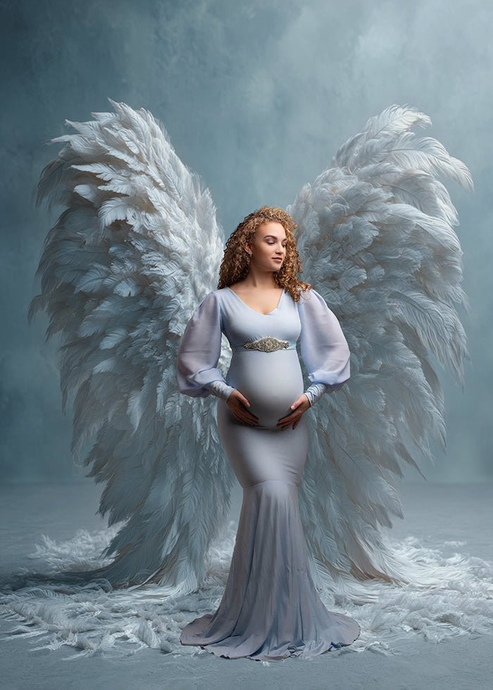 Blue Angel Wings Backdrop – Heavenly Digital Background for Newborn and Portrait Photography - Mii - Estilo