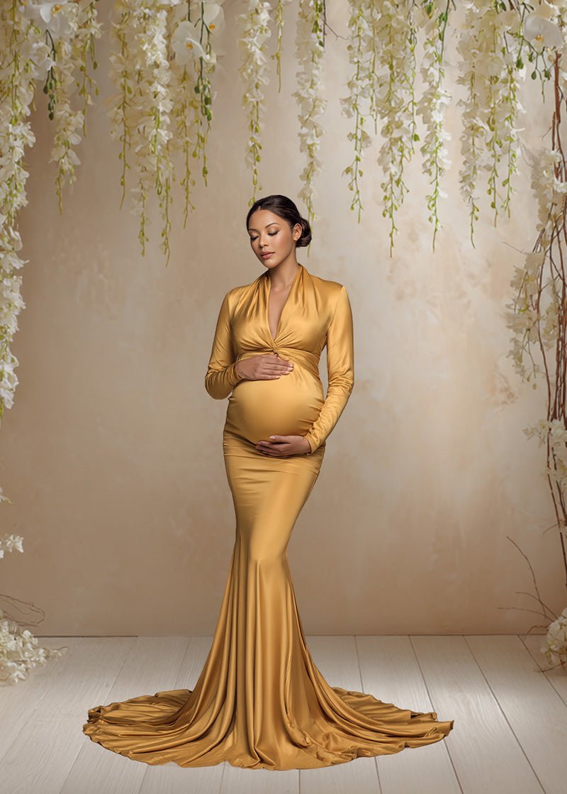 Golden Floral Backdrop – Cascading Yellow Roses and Orchids with Soft Warm Gradient Wall - Mii - Estilo