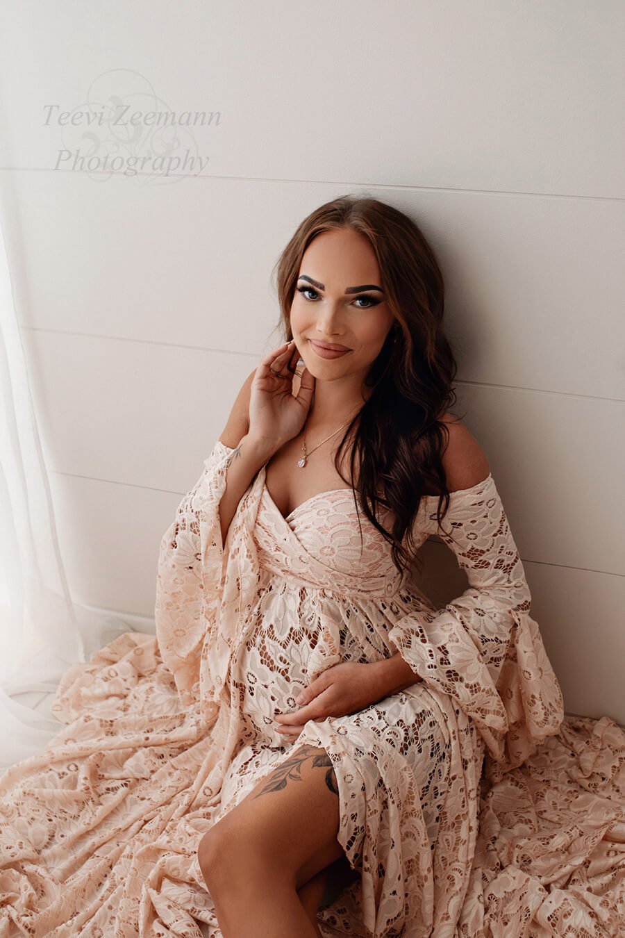 Orchid Dress Maternity photoshoot dress Mii Estilo